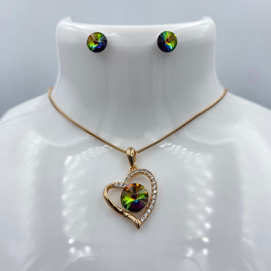 Set Collar y Aretes de corazón y piedras