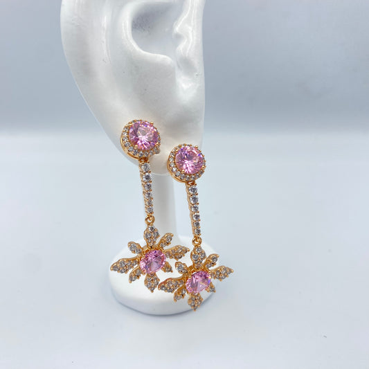 Aretes Estrellas con Piedras Rosas